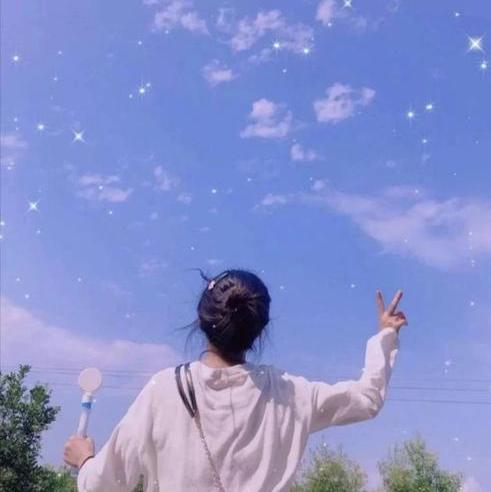 迪丽娜扎心的图像
