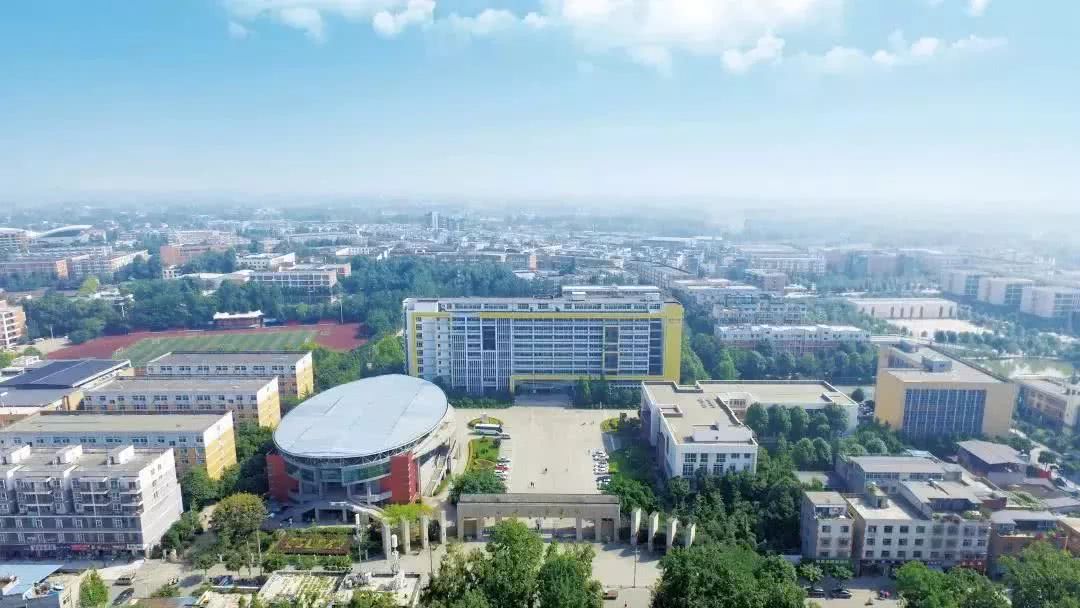 第一批职业技术大学介绍:成都艺术职业大学-西瓜树